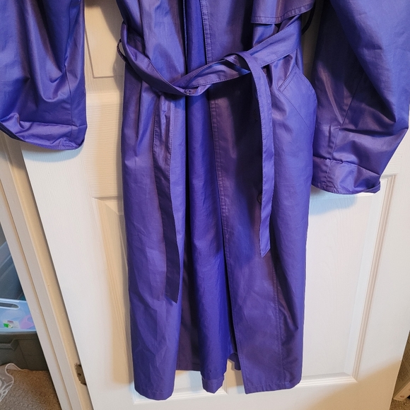 Retro and Wonderful Purple Vintage London Fog long coat! - Picture 3 of 16